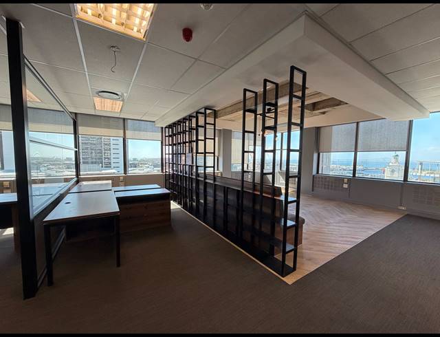 798.90M² BUILDING TO LET IN CAPE TOWN CITY CENTRE